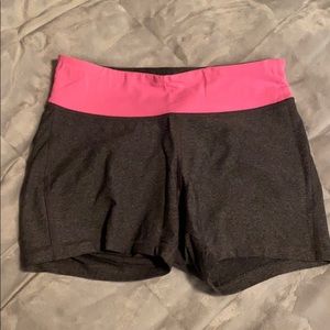 Gray spandex shorts with pink band